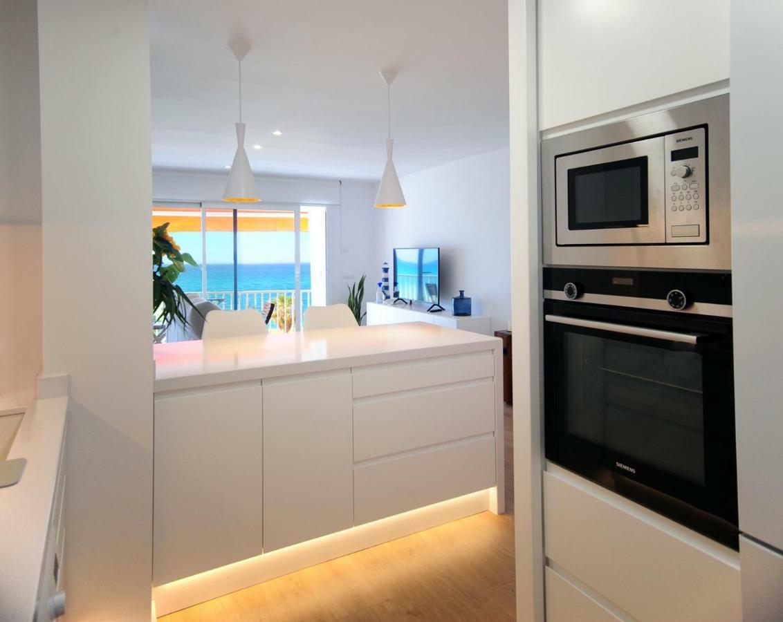 Apartamento Frente Al Mar Canet De Mar Exterior foto